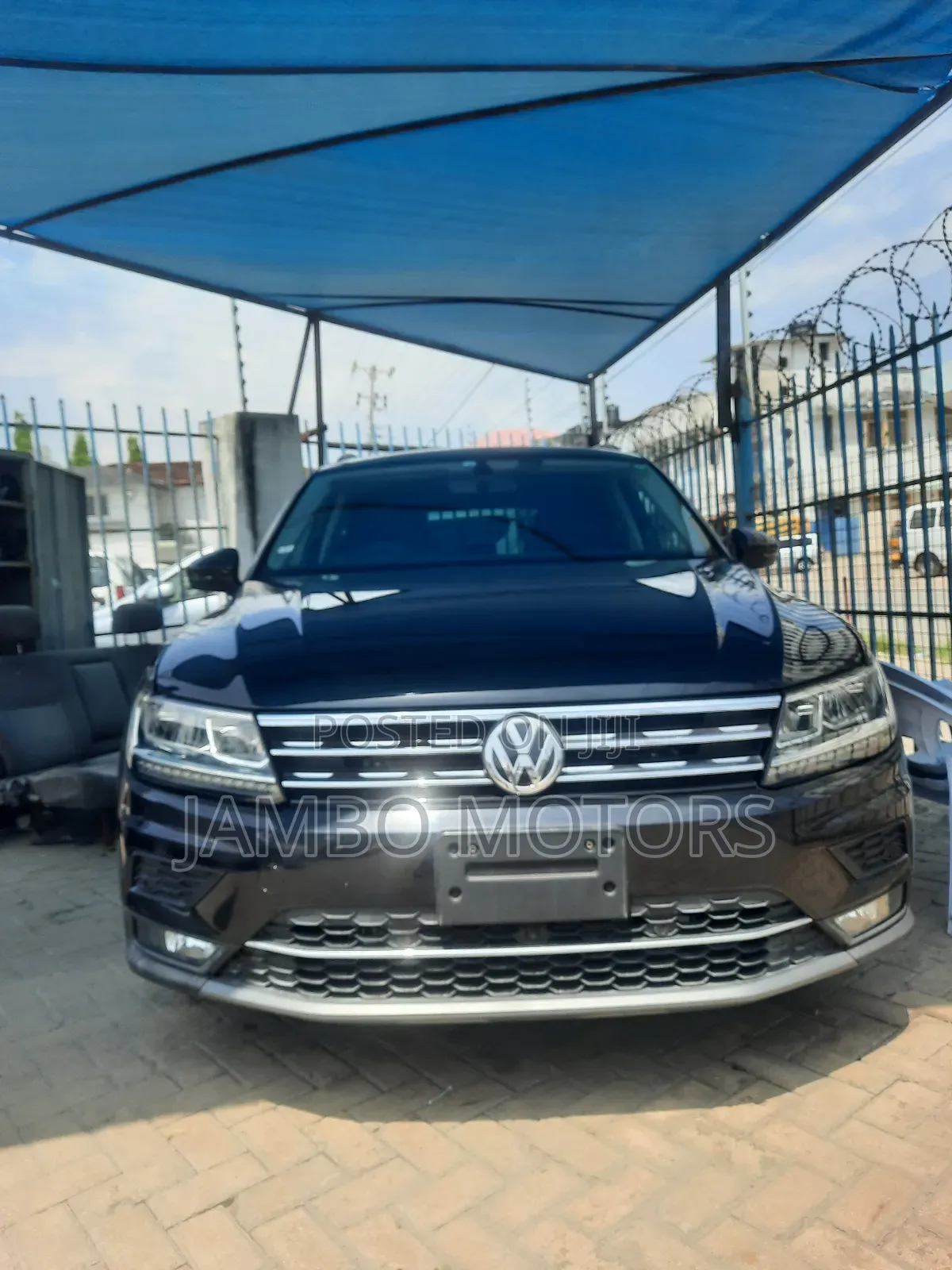 Volkswagen Tiguan 2.0T SE FWD 2018 Black