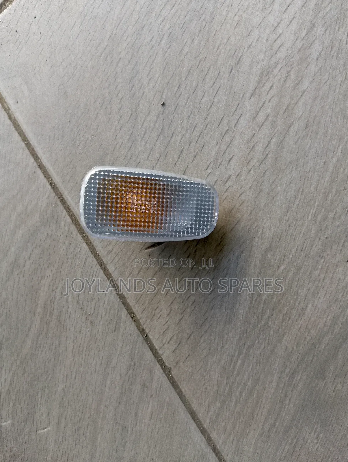Premio 240 Side Indicator/Side Lamp