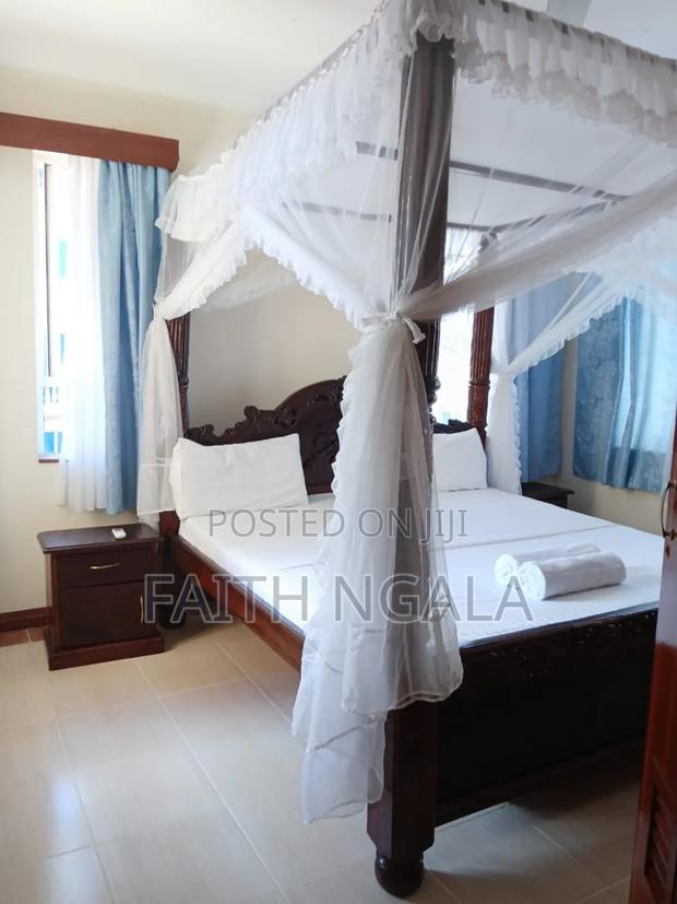 1 Bedroom Airbnb Nyali With Backup Generator Inside Apt. - thumbnail 5