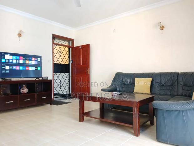 1 Bedroom Airbnb Nyali With Backup Generator Inside Apt. - thumbnail 8