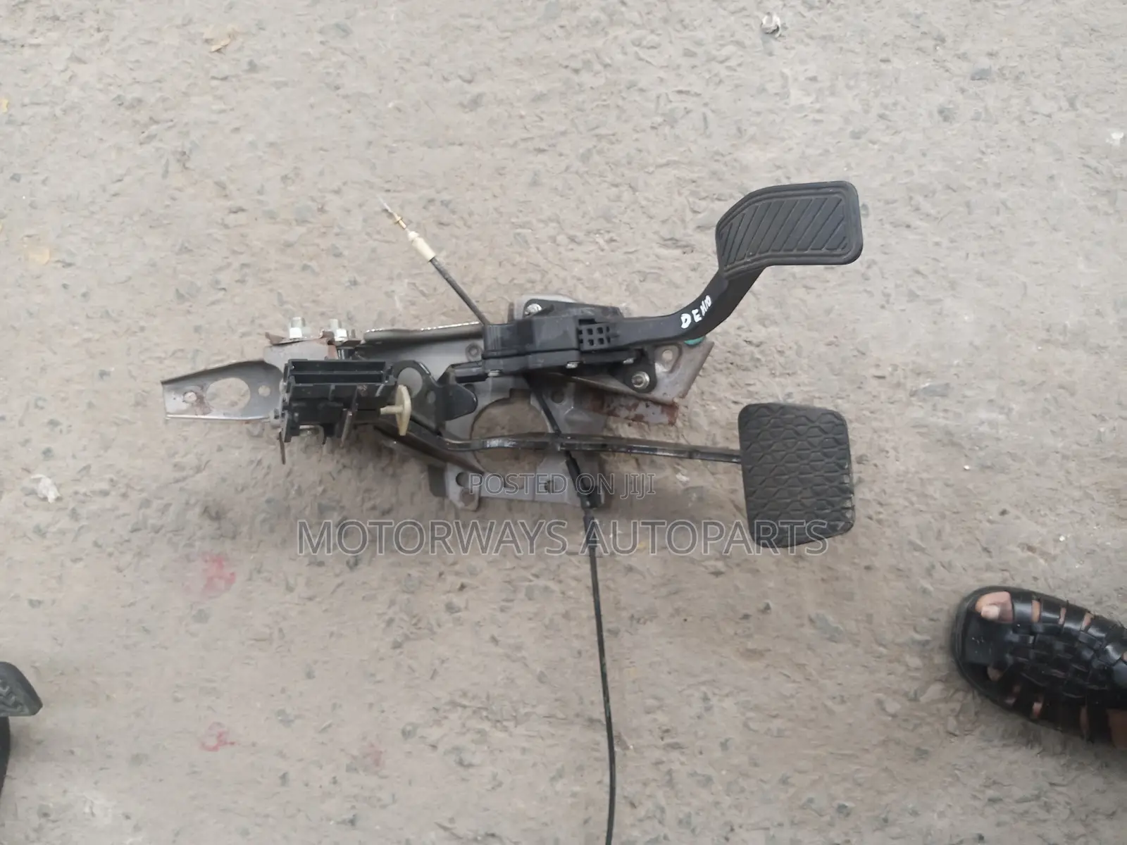 Mazda Demio 2007-2015 Brake and Accelerator Pedal