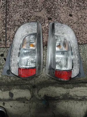 Toyota Passo 2015 Backlights