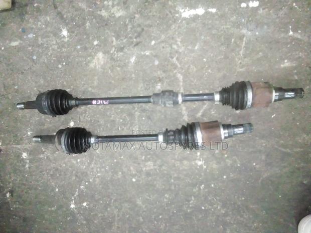2017 Nissan Dayz B21W Driveshafts