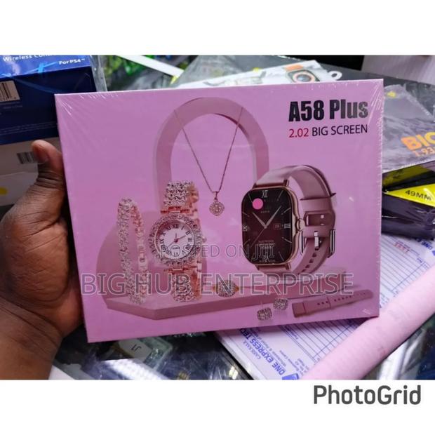 A58 Plus 2.01 Inch 7 in 1 Smart Watches 49mm Leather BT