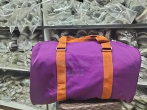 Travelling Bag With Shoe Compartment