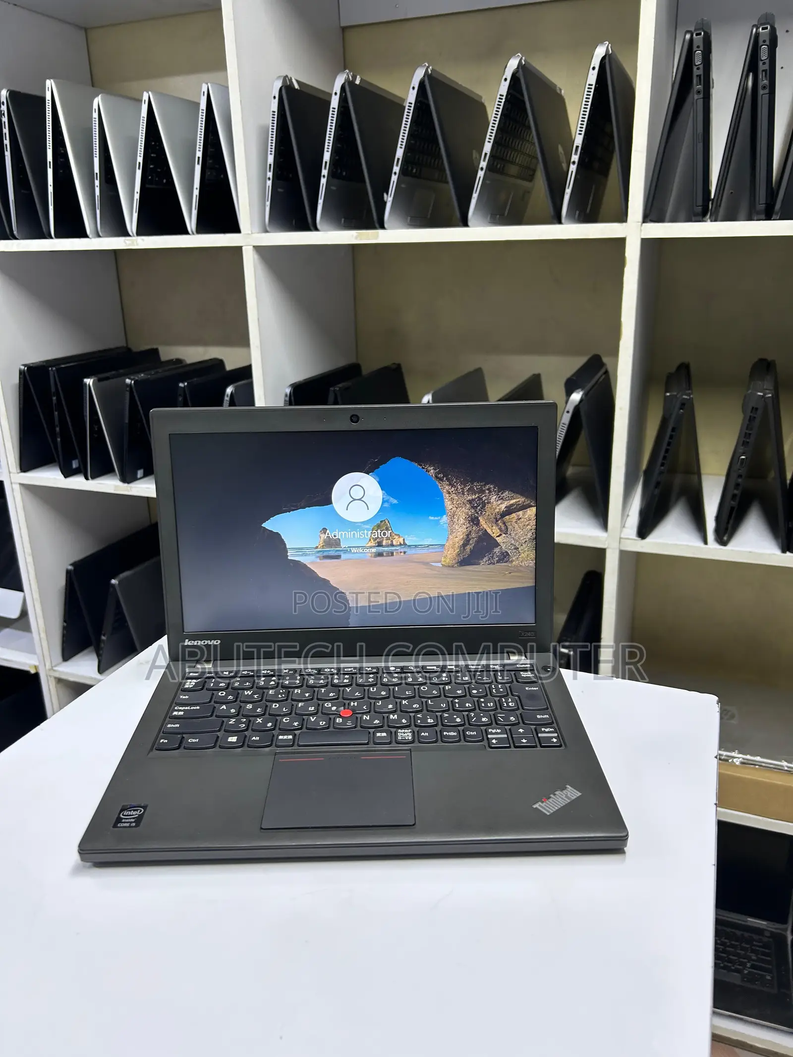 Laptop Lenovo ThinkPad X240 4GB Intel Core I5 HDD 320GB