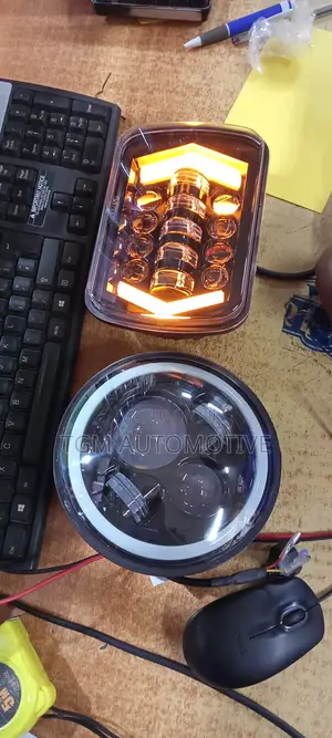 Round / Square Head Lamps