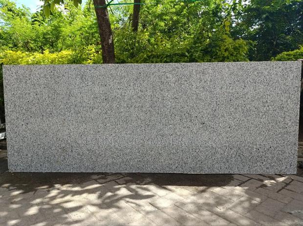 White Eldo Island Granite(7.87ft * 2.95ft * 18mm)