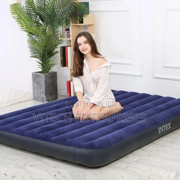 Inflatable Mattress 2.5*6 With Pump - main view