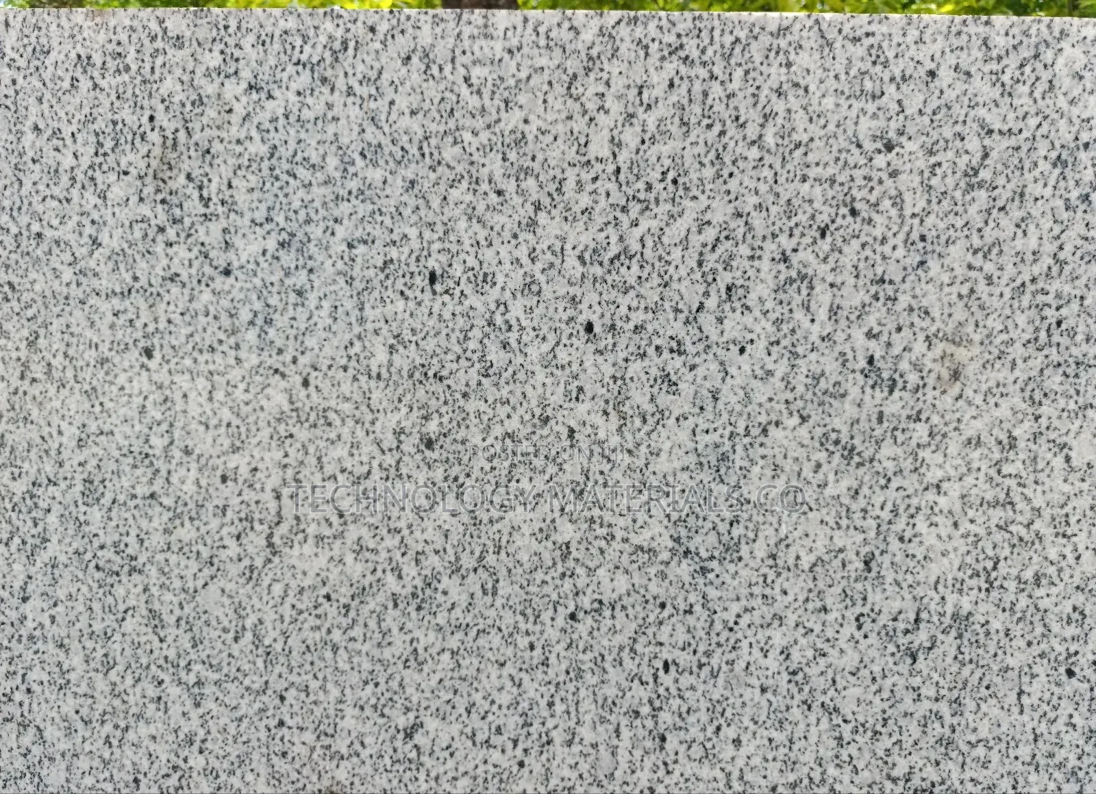 White Eldo Island Granite(7.87ft * 2.95ft * 18mm)