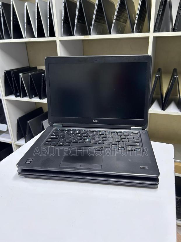 Laptop Dell Latitude 7450 4GB Intel Core I5 HDD 500GB - main view
