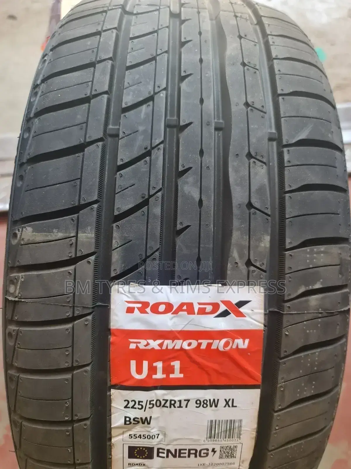 225 /50 R17 Roadx