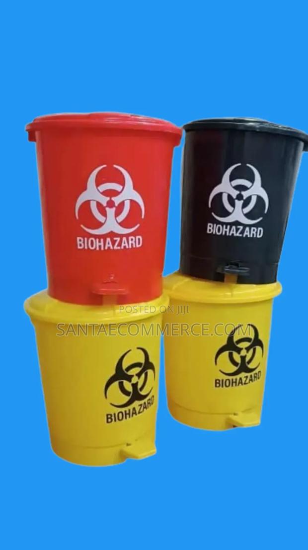 10L Pedal Biohazard Waste Bin Dustbin - thumbnail 2