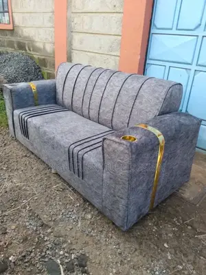 Topnotch Sofas