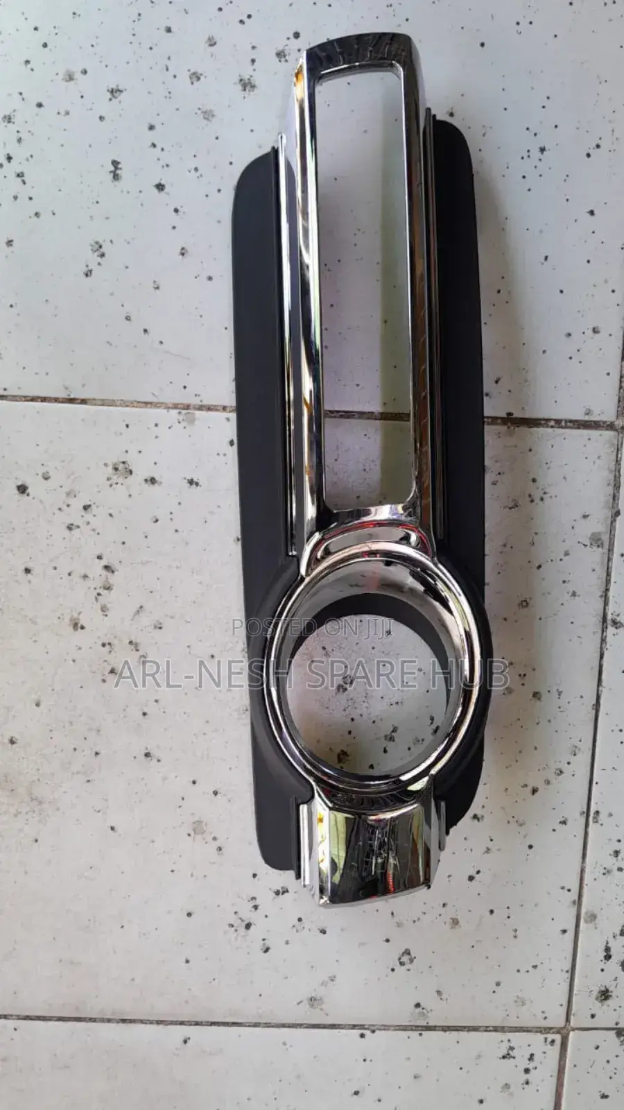 Mitsubishi Shogun Fog Light Cover