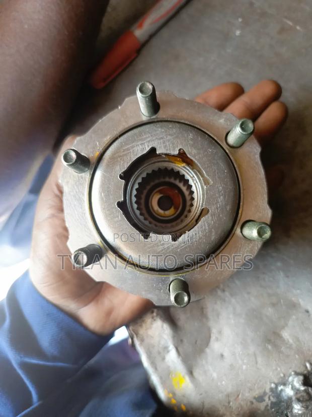 Navara Hardbody Free Hub - thumbnail 3