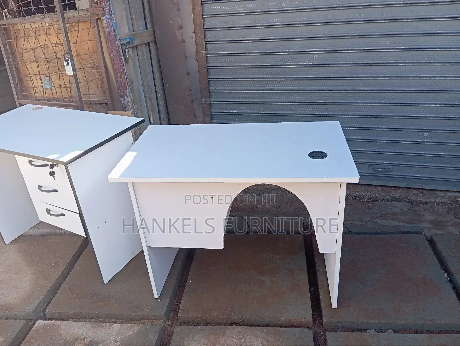 Manicure Desk