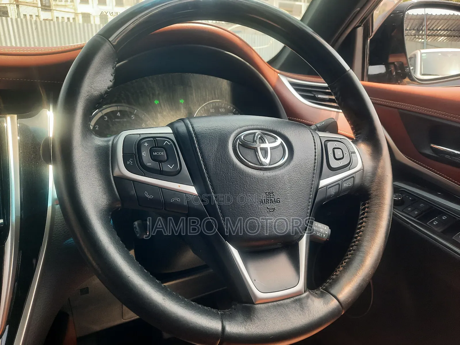 Toyota Harrier 2.0 2018 Black