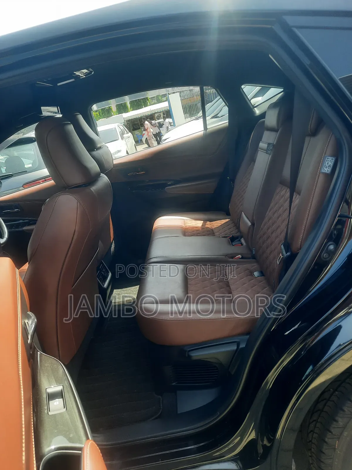 Toyota Harrier 2.0 2018 Black