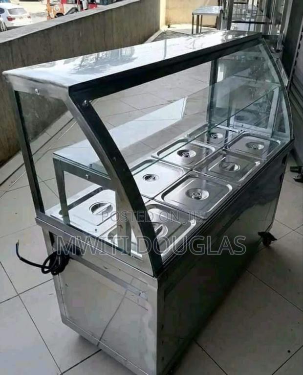 The Modernized Stainless Food Warmer Display
