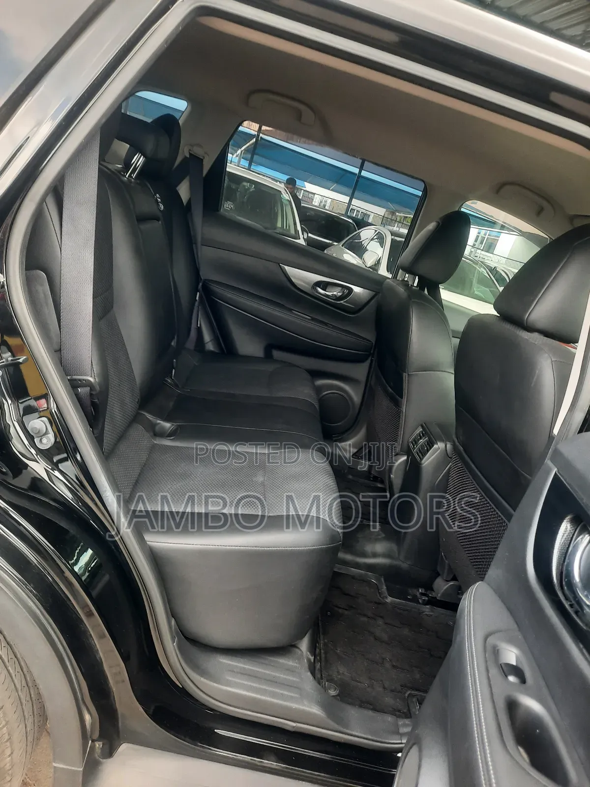 Nissan X-Trail 2.0 Petrol AWD 2016 Black