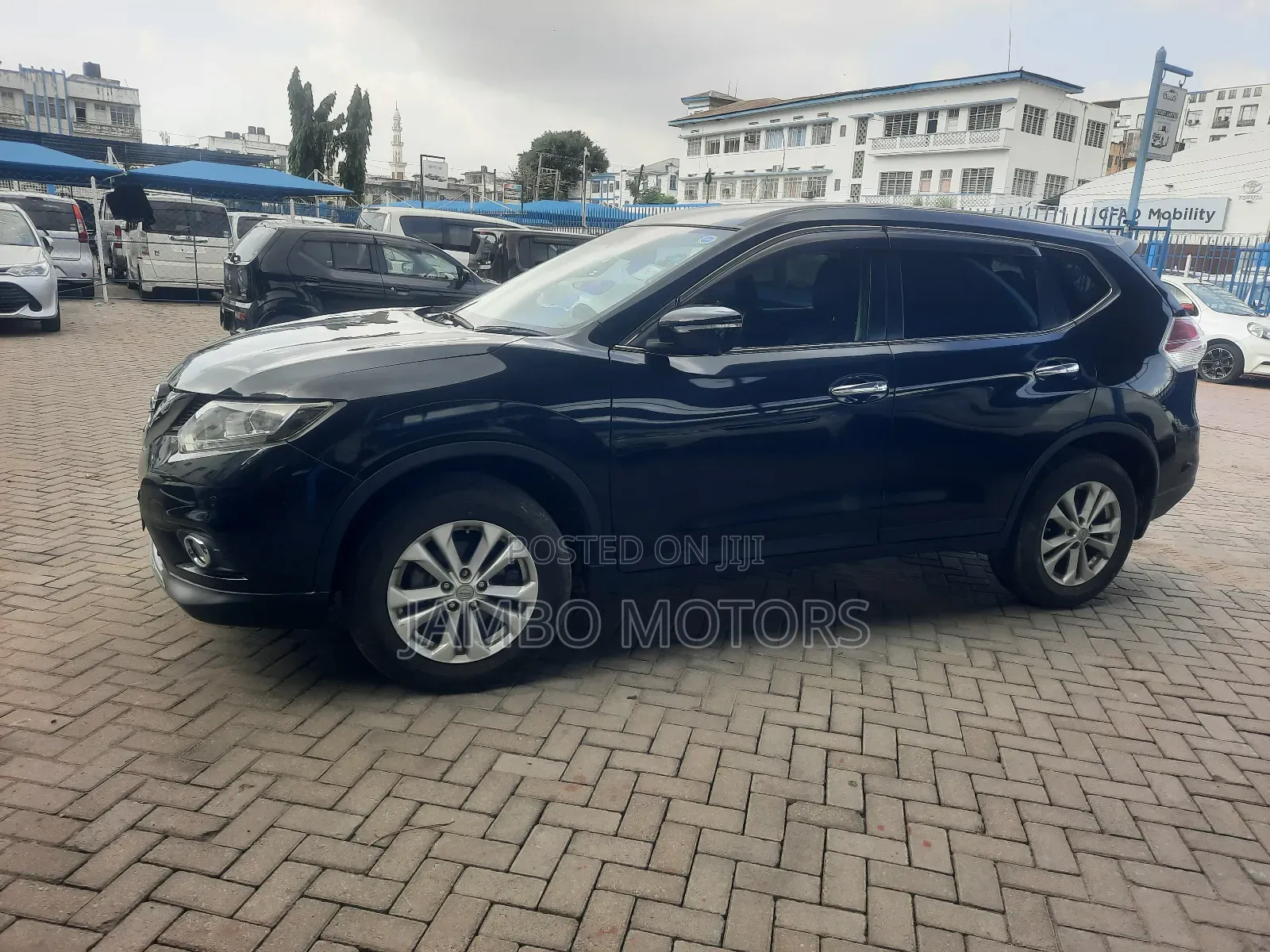 Nissan X-Trail 2.0 Petrol AWD 2016 Black