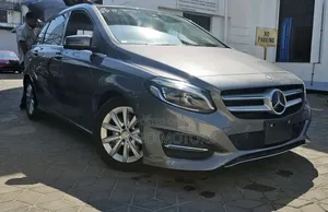 Mercedes-Benz B-Class B180 Petrol 2018 Gray