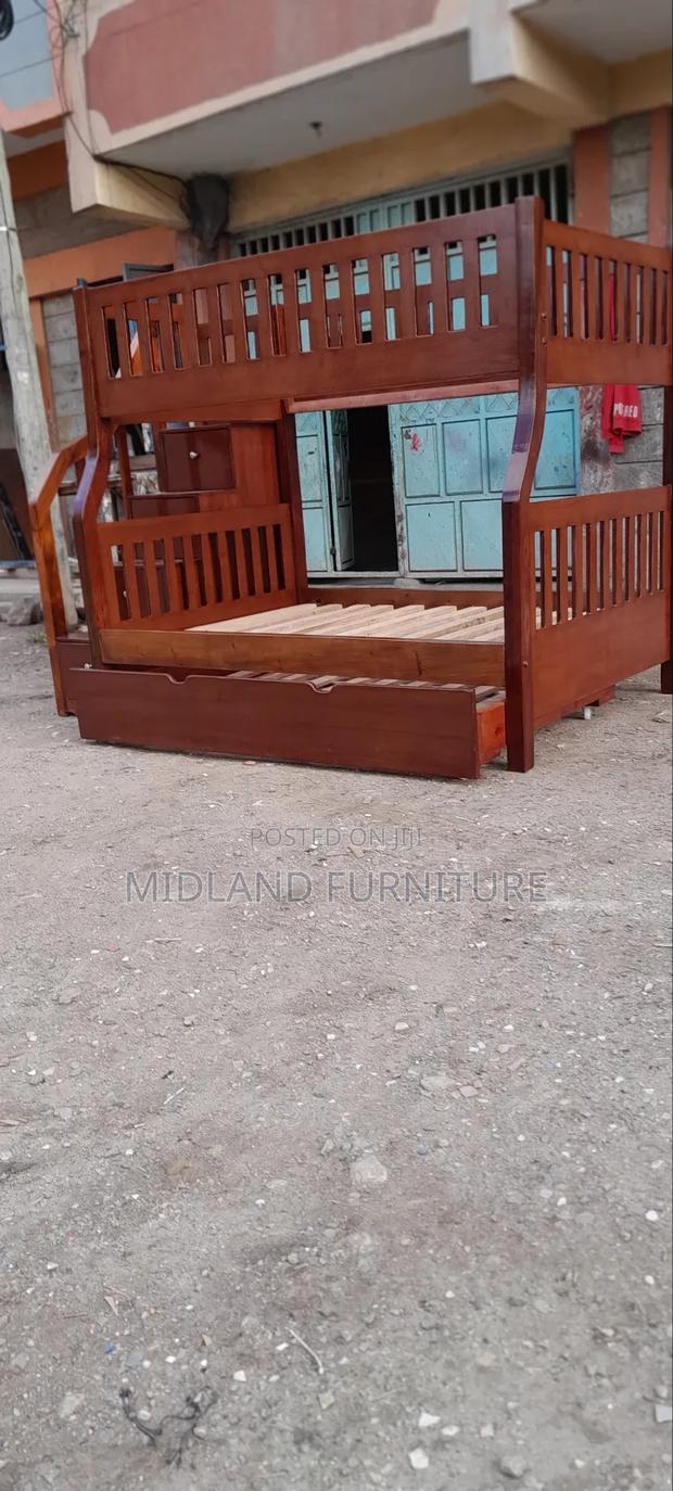 Mahogany Double Decker With Pullout Bed - thumbnail 4