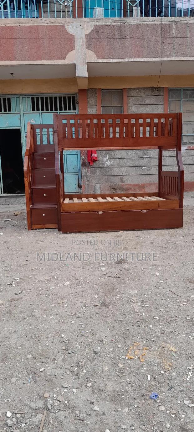 Mahogany Double Decker With Pullout Bed - thumbnail 5