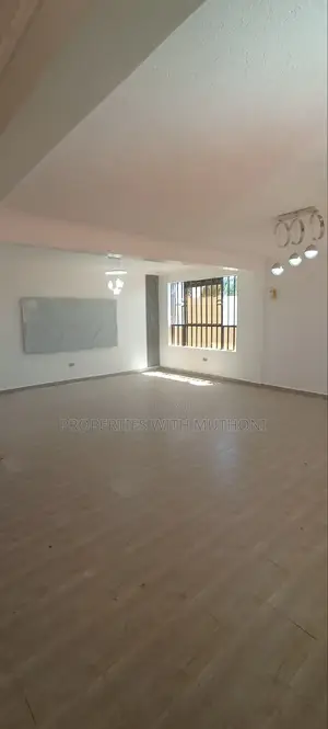 4bdrm Mansion in Muthwani for sale