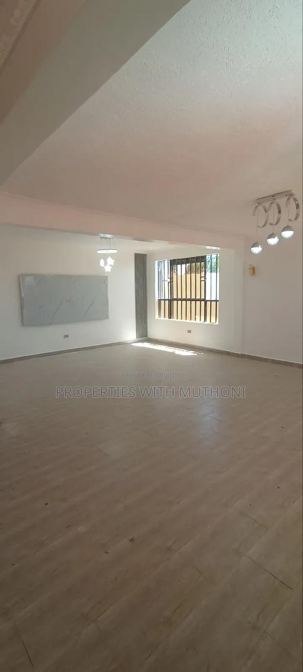 4bdrm Mansion in Muthwani for sale - thumbnail 5