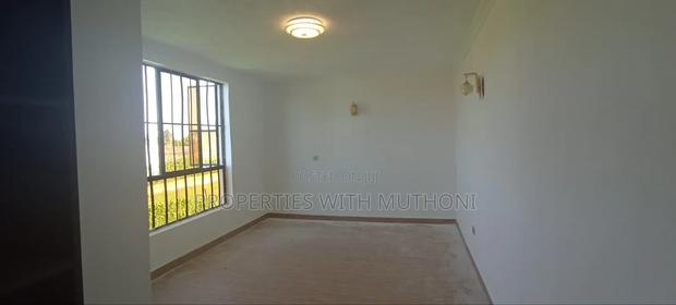 4bdrm Mansion in Muthwani for sale - thumbnail 11