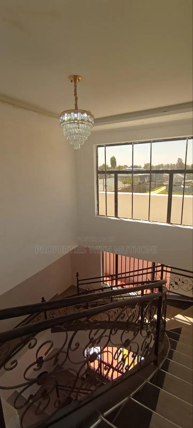 4bdrm Mansion in Muthwani for sale - thumbnail 14