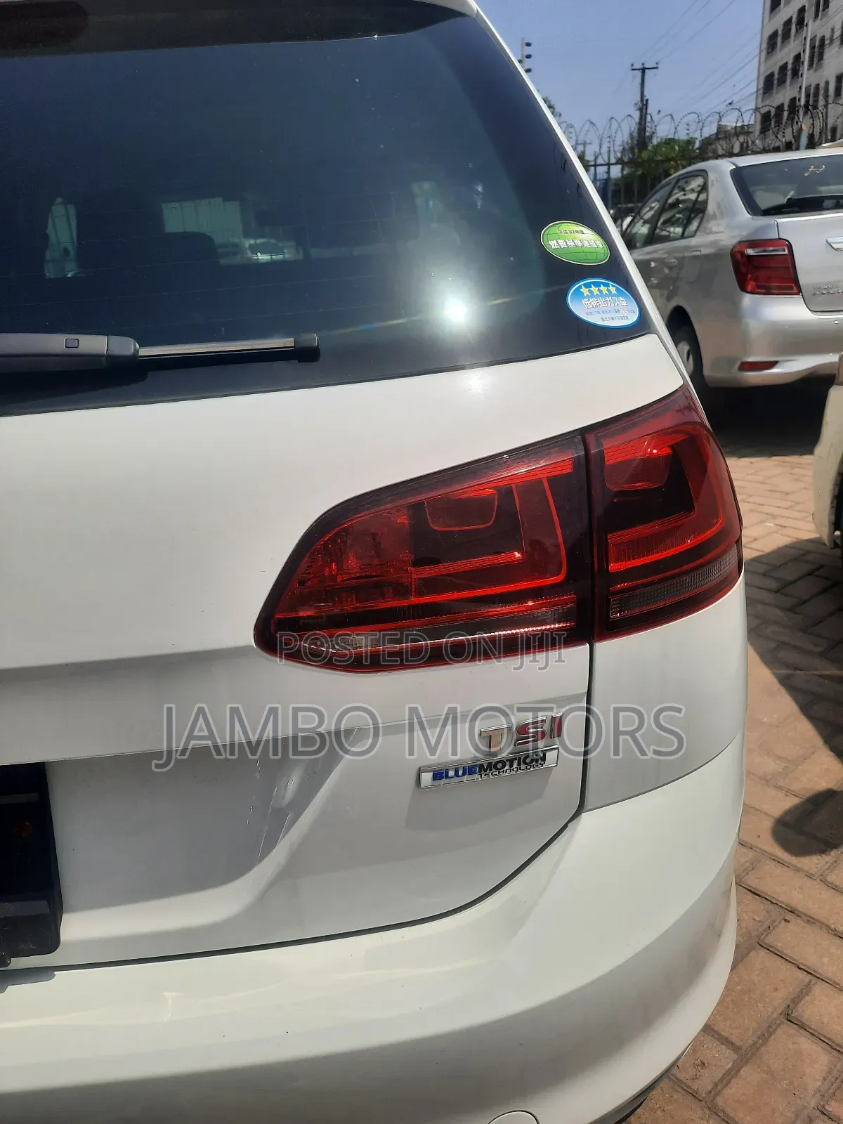 Volkswagen Golf Variant 2018 White