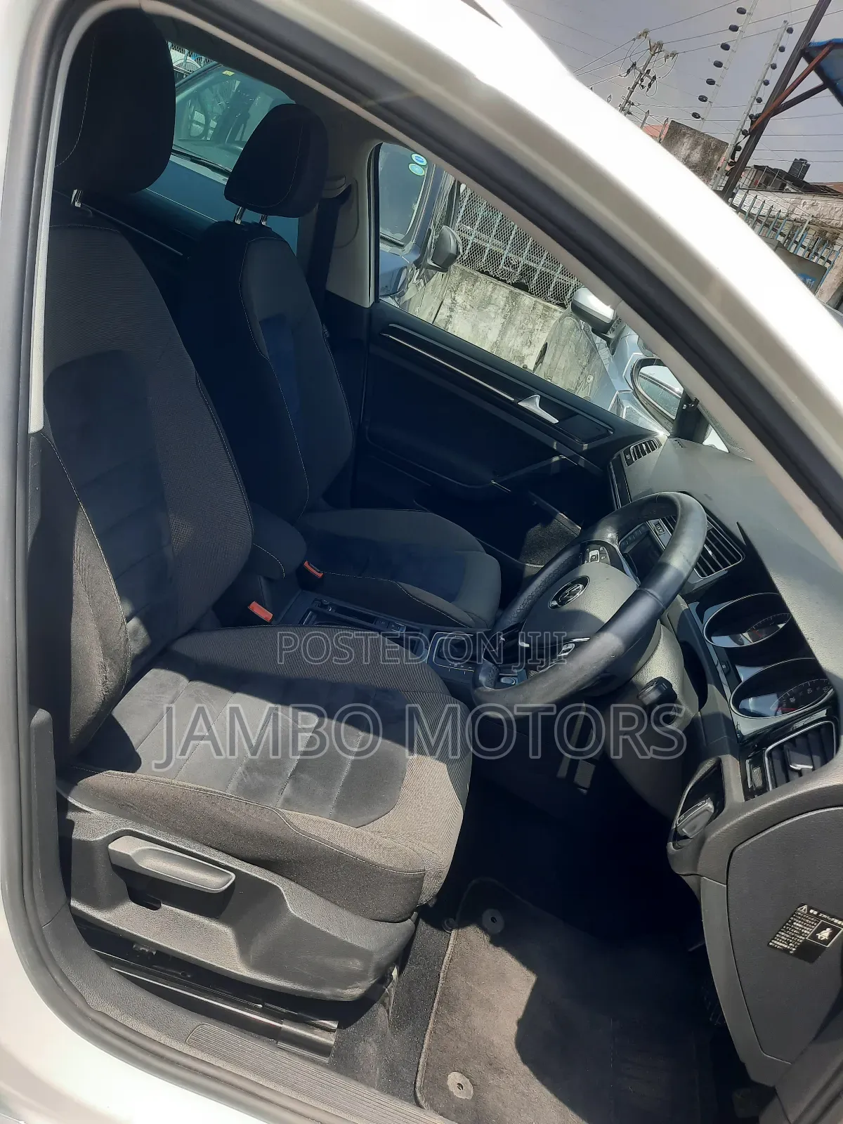 Volkswagen Golf Variant 2018 White