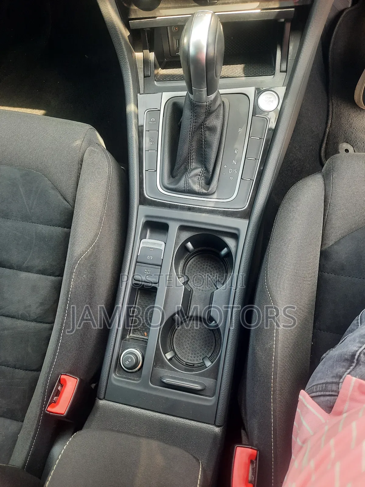 Volkswagen Golf Variant 2018 White
