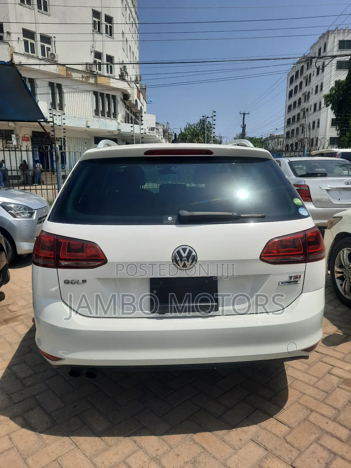 Volkswagen Golf Variant 2018 White