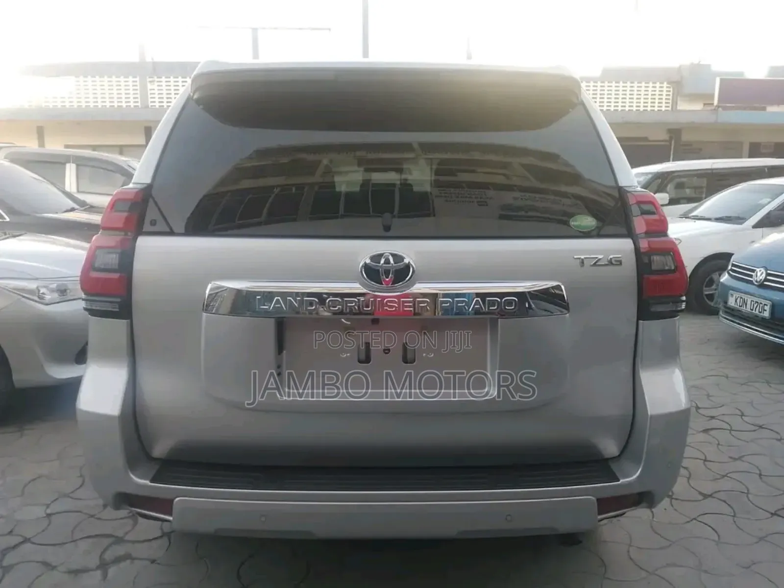 Toyota Land Cruiser Prado 2.8 2019 Silver