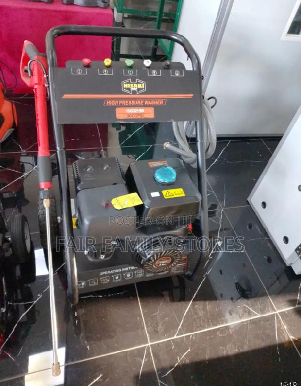 Pressure Washer Machine - main view