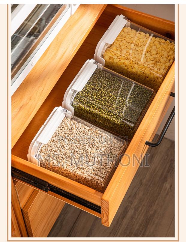 2.3 L Bpa-Free, Food-Grade Acrylic Cereal Jar - main view