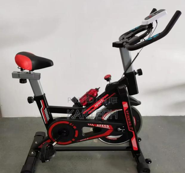 Spin Bike With Monitor and Pulse (Red or Black)