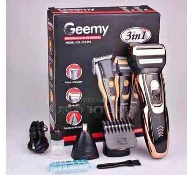 New Shaving Machine / Rechargeable Shaver Machine - main view