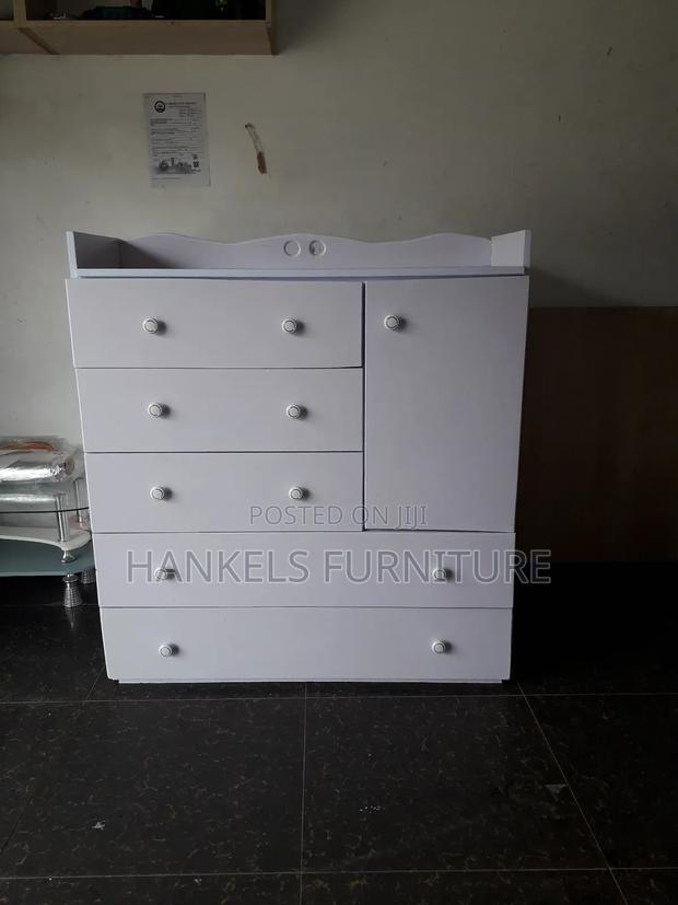 Chest of Drawers - thumbnail 2