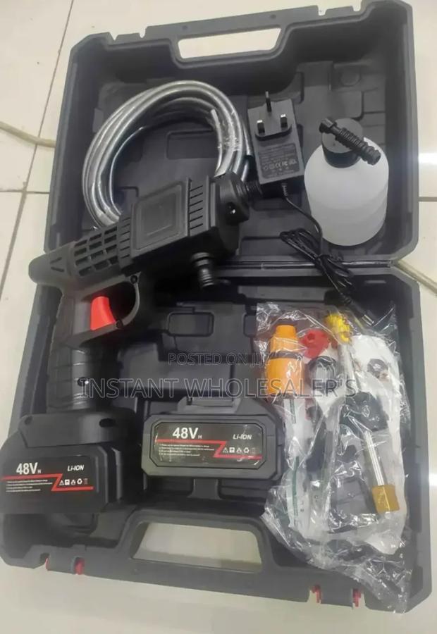 Cordless Car Pressure Washer