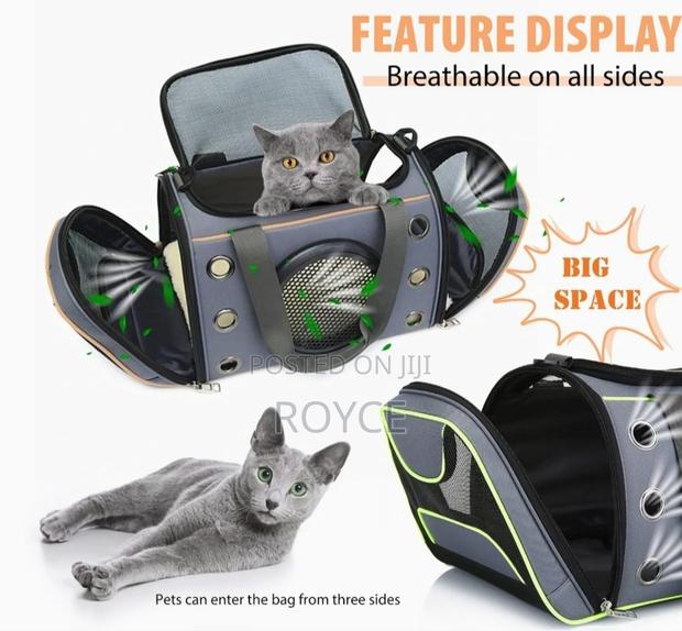Portable Pet Bag - thumbnail 5