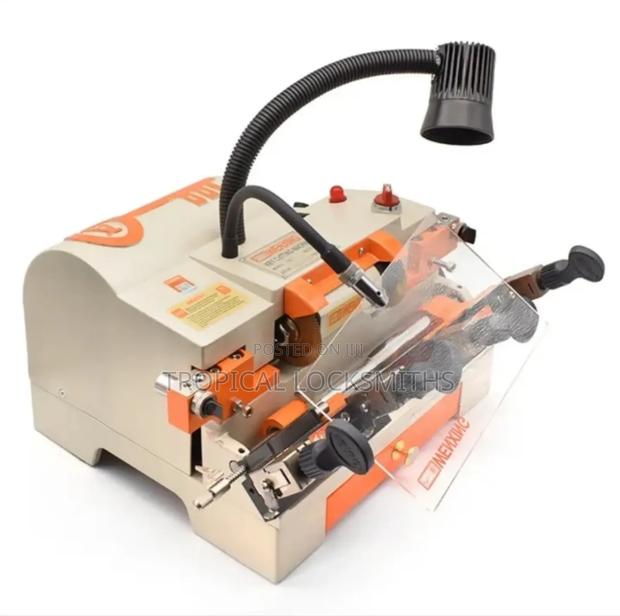 Wenxing Key Cutting Machine - main view