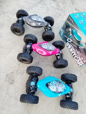 Rechargeable Remote Control Stunt Car for Kids