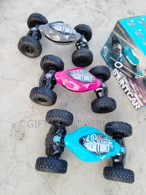 Rechargeable Remote Control Stunt Car for Kids