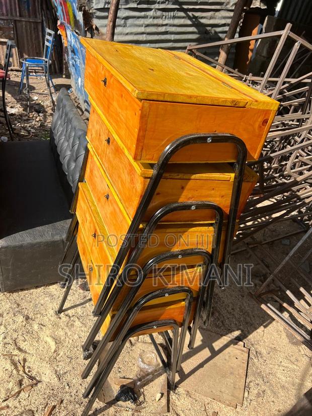 Order Lockers and Chairs - main view