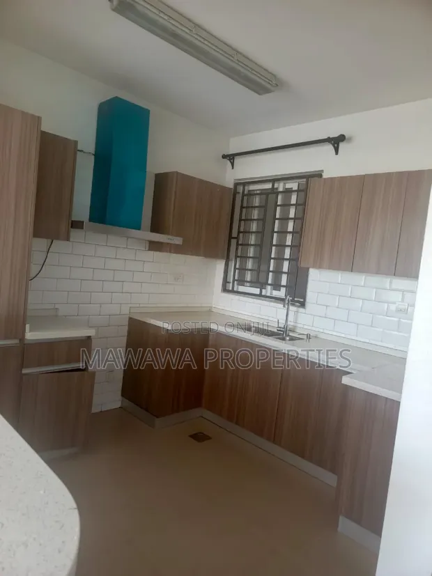 3bdrm Apartment in Nairobi West for rent